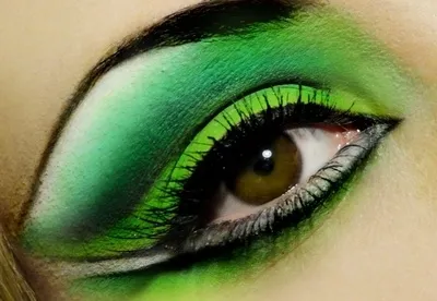 свадебный макияж для блондинок с зелеными глазами