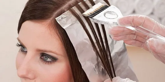 Мелирование волос в домашних условиях. Пошаговая инструкция поэтапно для начинающих, с шапочкой, фольгой. Фото