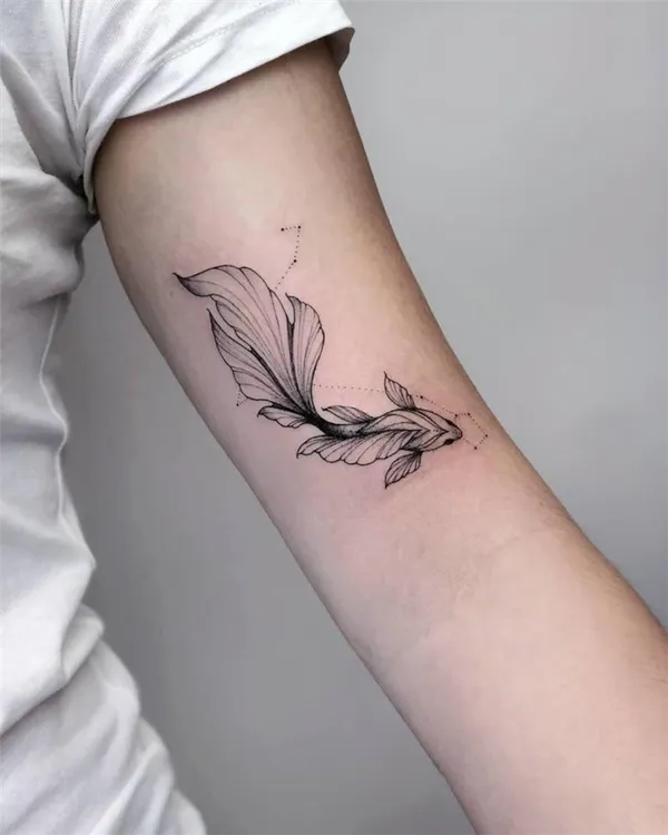 Значение татуировки «Рыба». Тату рыбы для женщин. 8