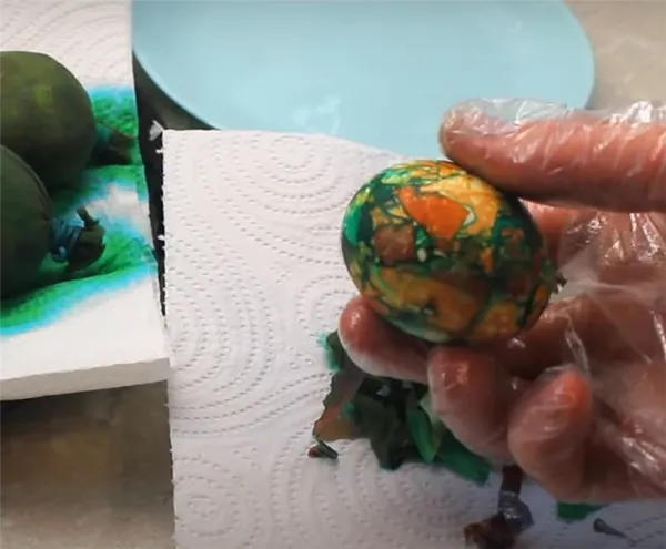Мраморные яйца на Пасху: 8 способов покраски своими руками. Мраморные яйца на пасху. 14