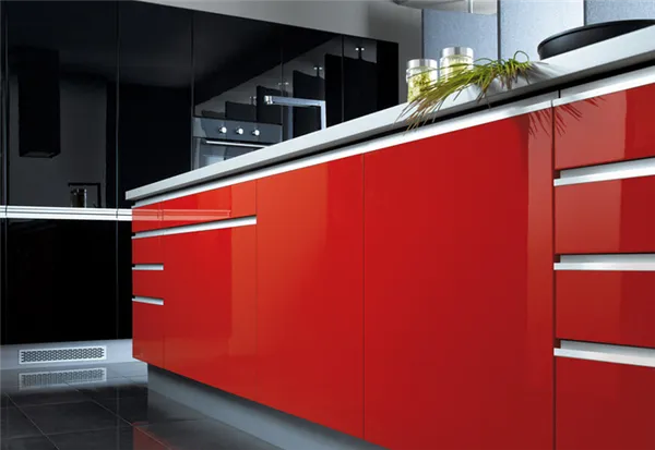 Крашеные фасады для кухни: особенности и правила ухода. Покраска фасадов кухни. 16