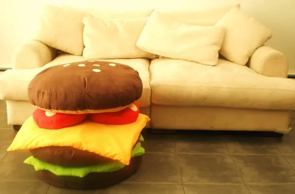 Мебель в виде гамбургера