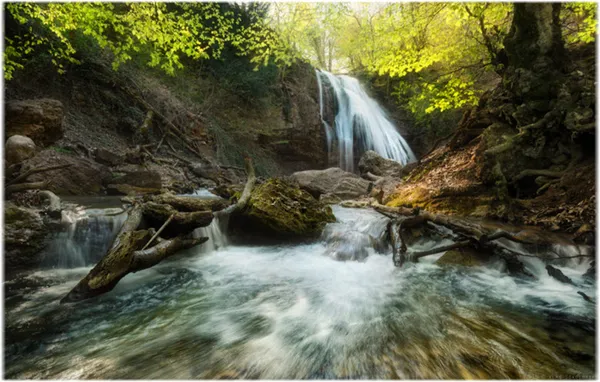 крымские водопады весной
