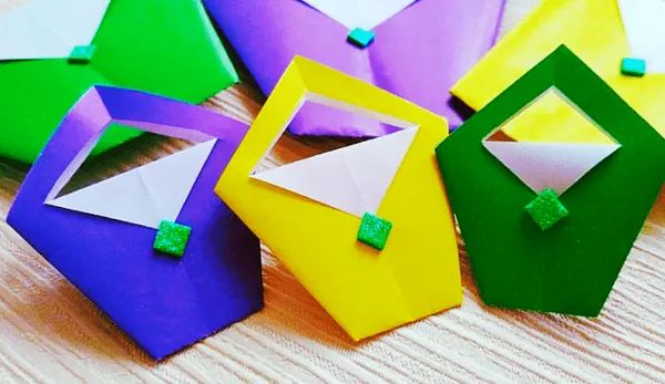 Как сделать оригами сумочку из бумаги. Как сделать сумку из бумаги. 2