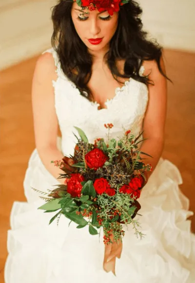  красивый букет невесты из роз 