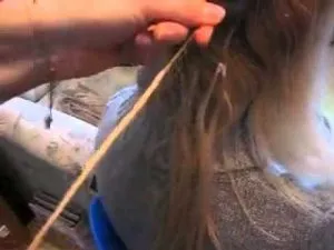 Как снять наращенные на капсулах волосы в домашних условиях как снять нарощенные волосы в домашних условиях. Как снять нарощенные волосы в домашних условиях. 3
