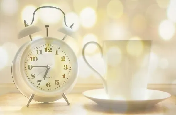 Как легко вставать по утрам? 12 советов для заядлых совушек. Как проснуться утром бодрым. 7