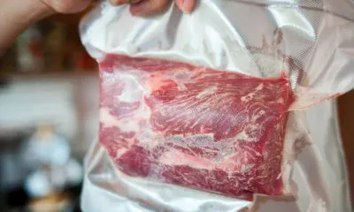Сохраняем свежим надолго, или сколько хранится мясо в вакуумной упаковке. Мясо в вакуумной упаковке. 8