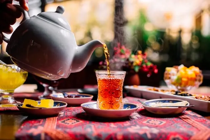 знание этикета