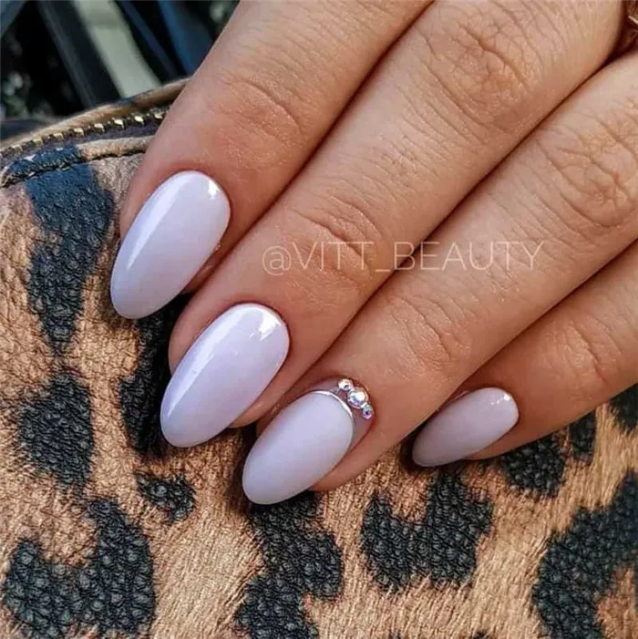 lilac-nail-28